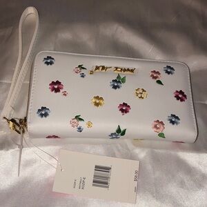 Betsey Johnson White Faux Leather ZA Wallet Multi Color Embroidered Flowers NWT